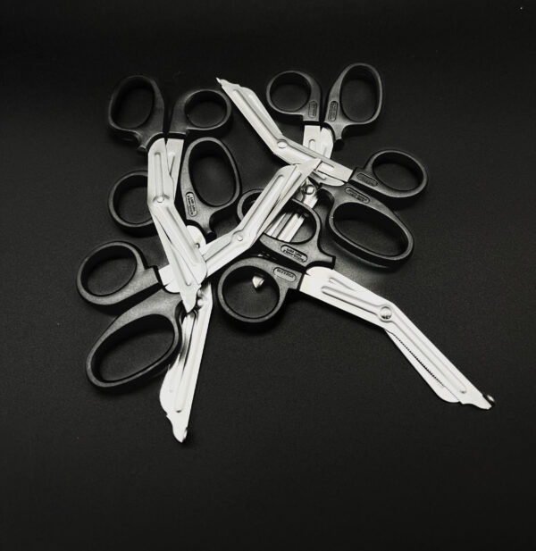 Safety shears